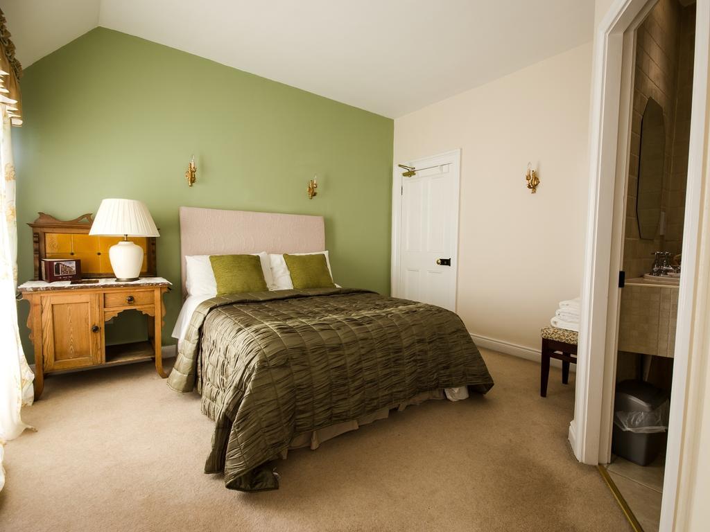 Meath Arms Country Inn Aughrim Pokój zdjęcie