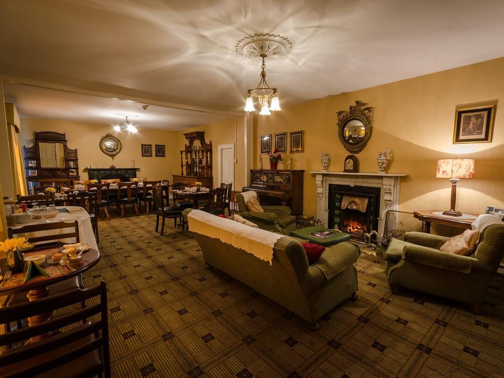 Meath Arms Country Inn Aughrim Zewnętrze zdjęcie